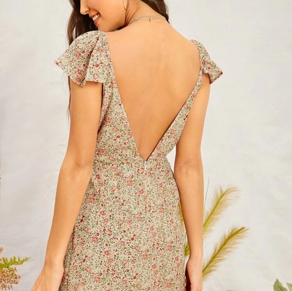 OPEN BACK TIE SIDE DITSY FLORAL DRESS - Picture 2 of 7